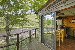 Adirondack Mountains Cottage on The Hudson River!